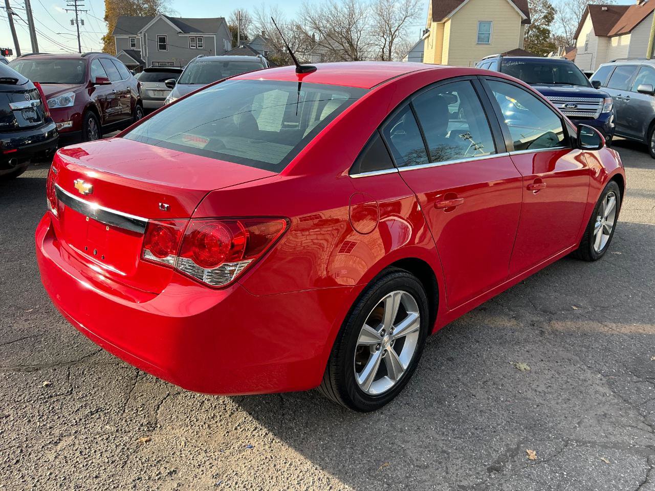 Used 2014 Chevrolet Cruze LT FWD image 3