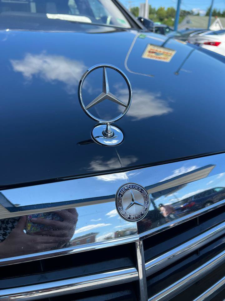 Used 2011 Mercedes-Benz S 550 4MATIC image 5