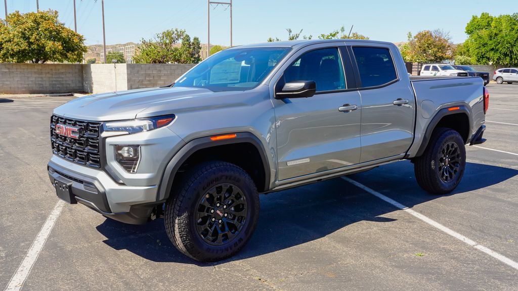 New 2026 GMC Canyon Elevation w/ Technology Package RWD image 3
