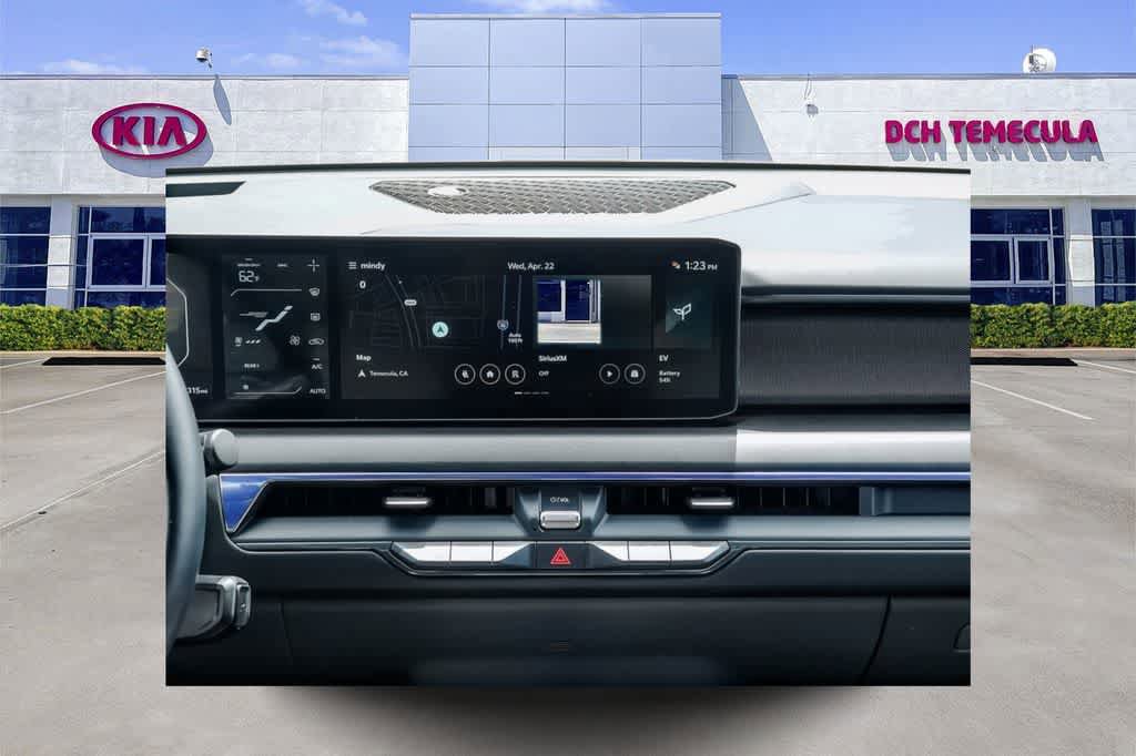 Certified 2024 Kia EV9 GT-Line AWD/4WD image 3