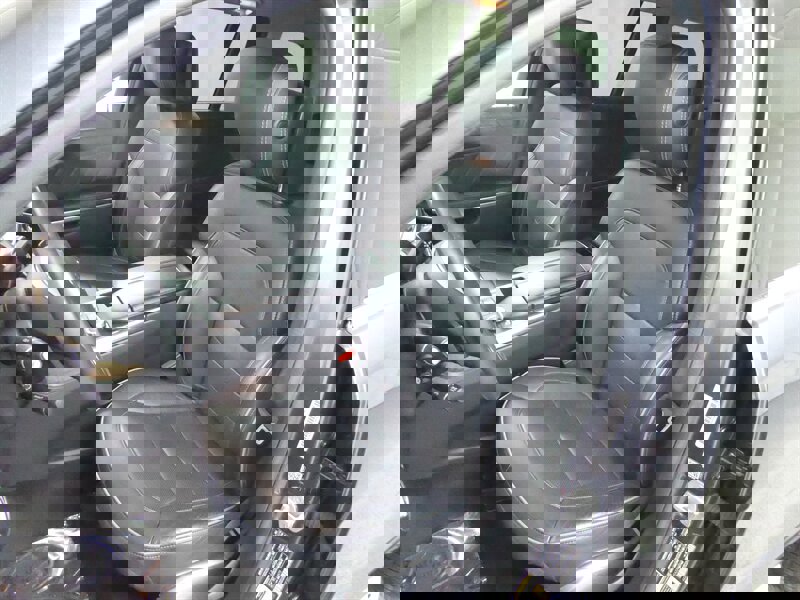 Used 2014 Mercedes-Benz GL 550 GL 550 4MATIC w/ Driver Assistance Package image 20