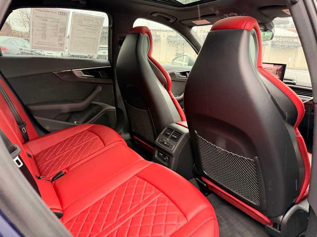 Used 2023 Audi S4 Premium Plus image 17
