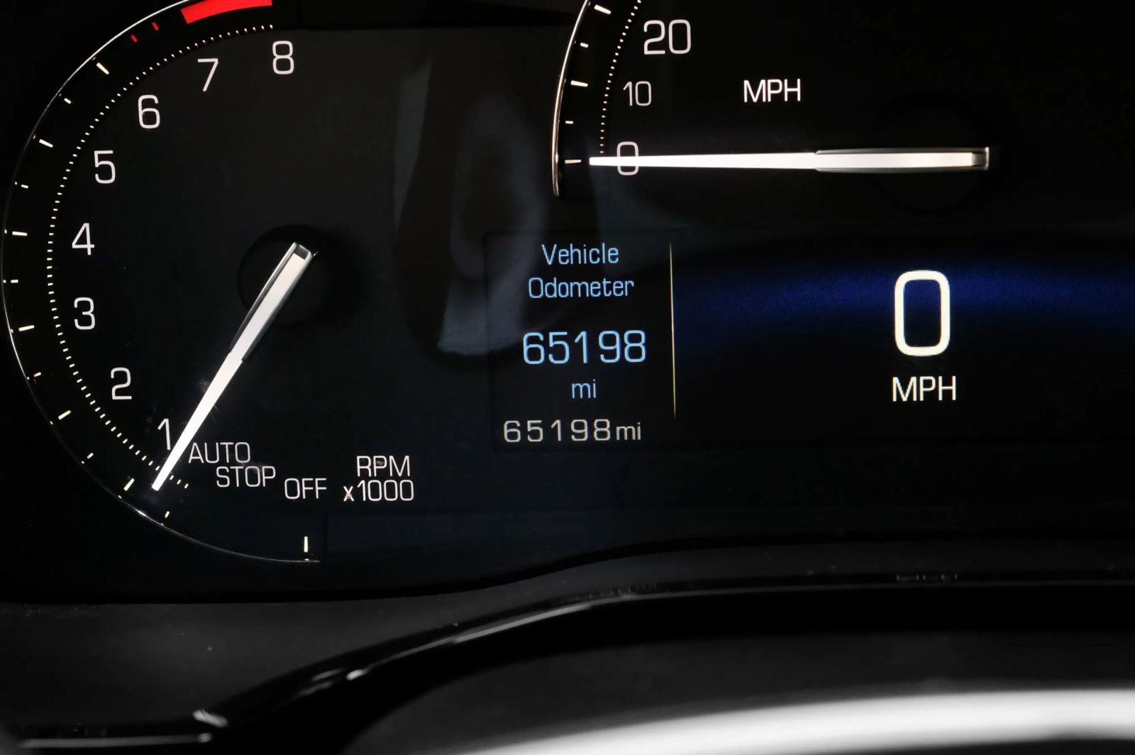 Used 2018 Cadillac XT5 FWD image 24