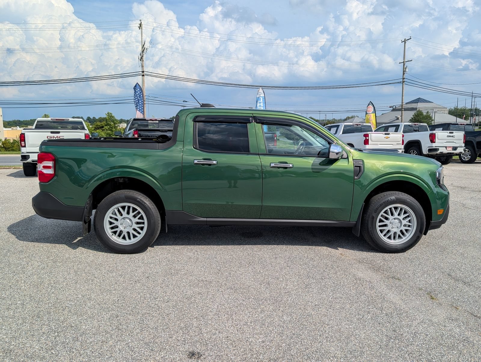 Used 2025 Ford Maverick XL w/ 4K Tow Package AWD/4WD image 2