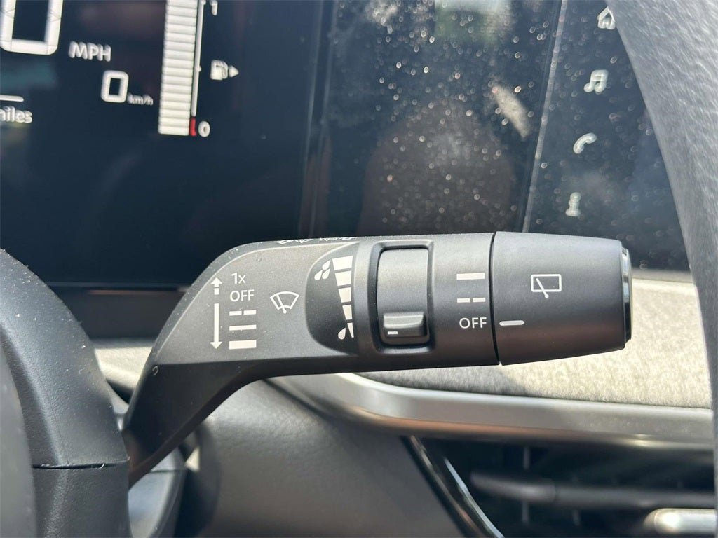 New 2026 Nissan Kicks SV w/ SV Premium Package image 27