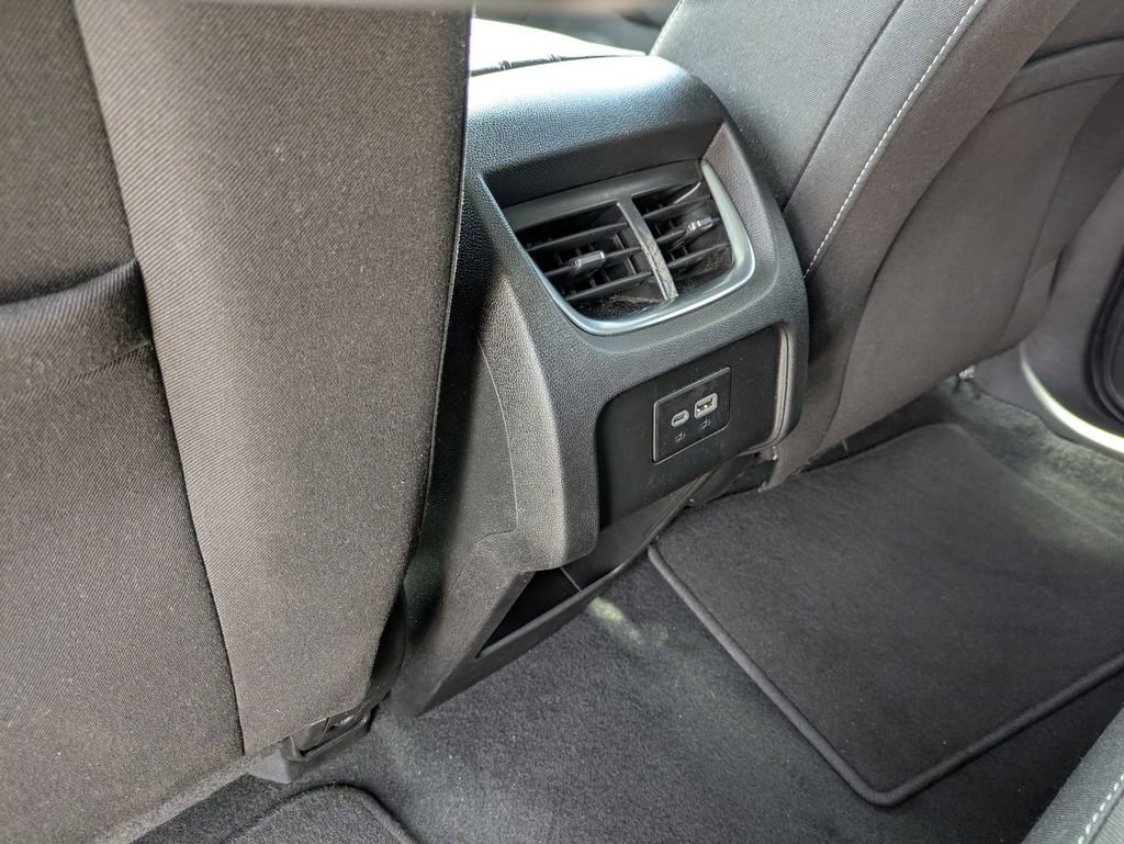 Used 2025 Chevrolet Blazer LT image 26