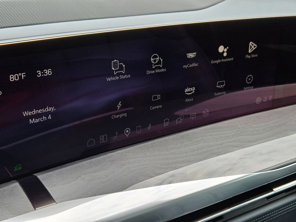 Certified 2025 Cadillac Escalade IQ Luxury 2 w/ LPO, Premium Carpet Package image 18