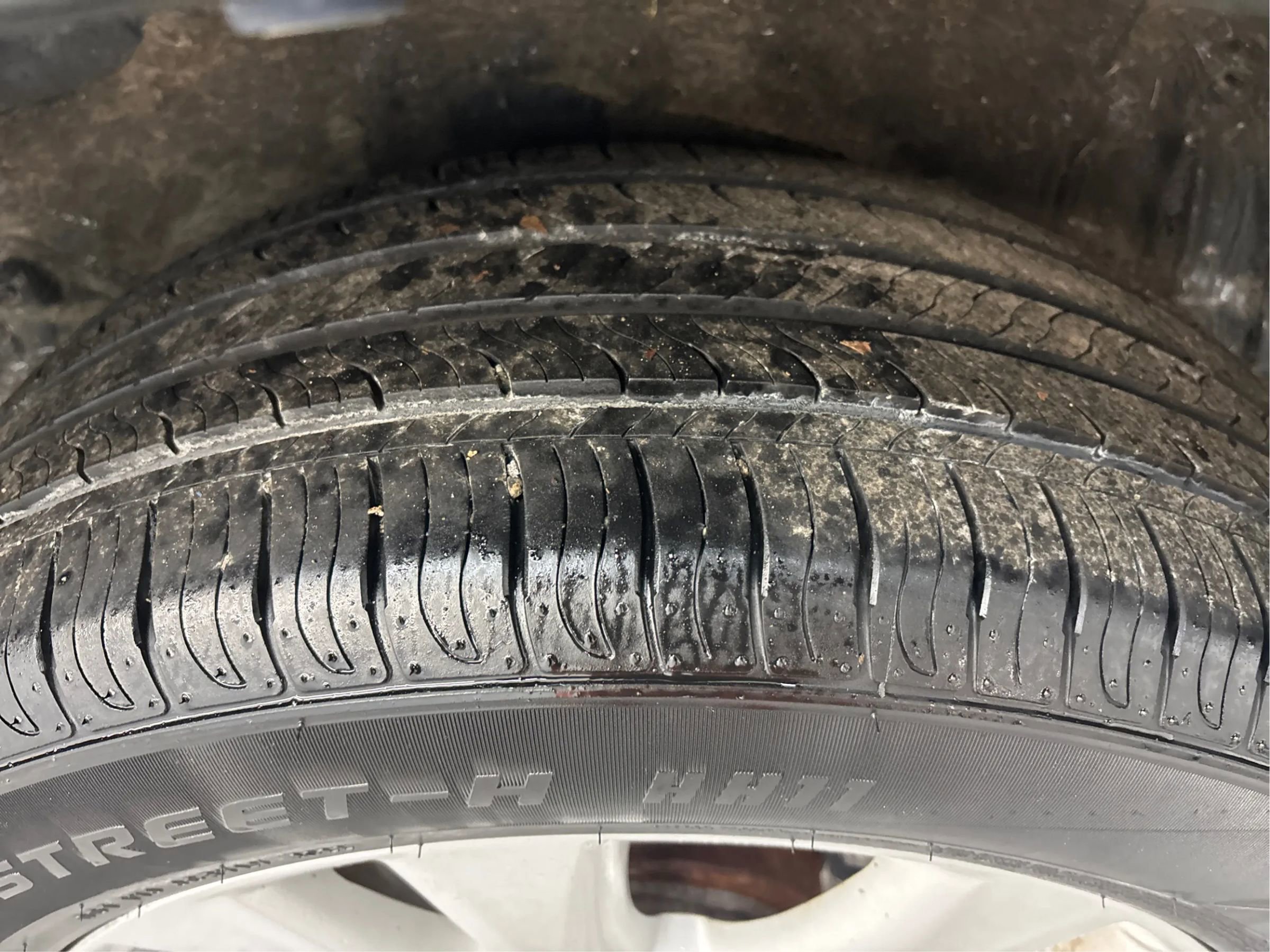 Used 2014 Toyota RAV4 Limited image 31