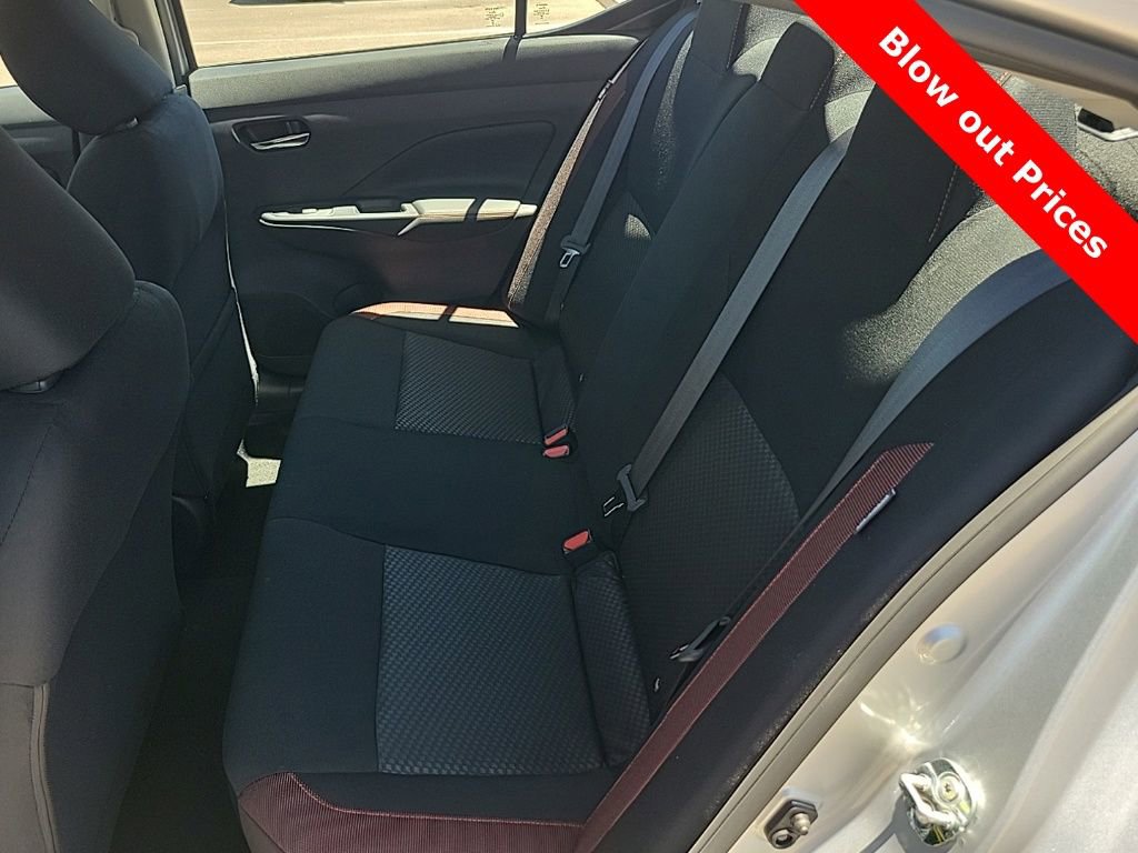 New 2025 Nissan Versa SR w/ Trunk Package image 32