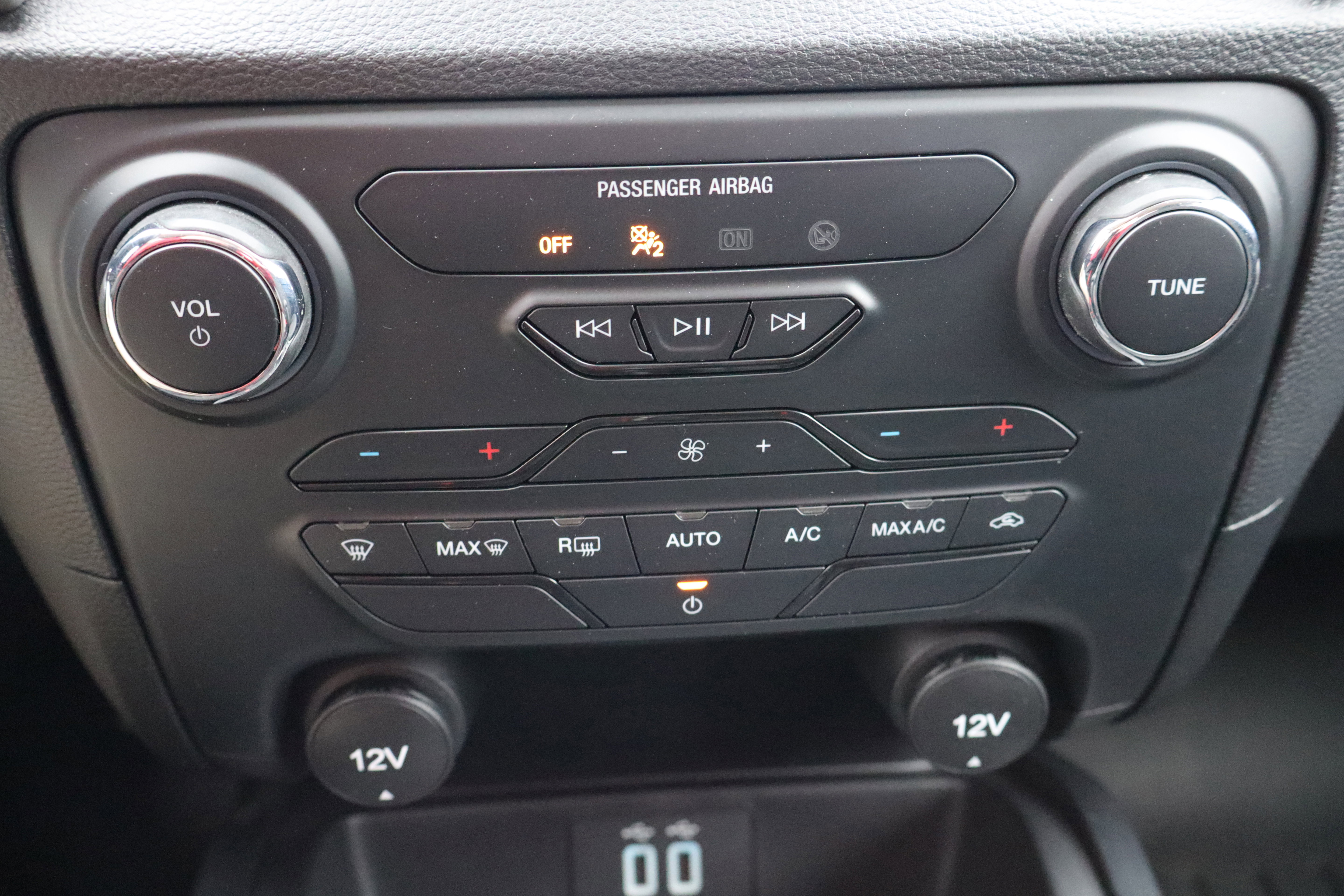 Used 2022 Ford Ranger XLT w/ Equipment Group 301A Mid image 24