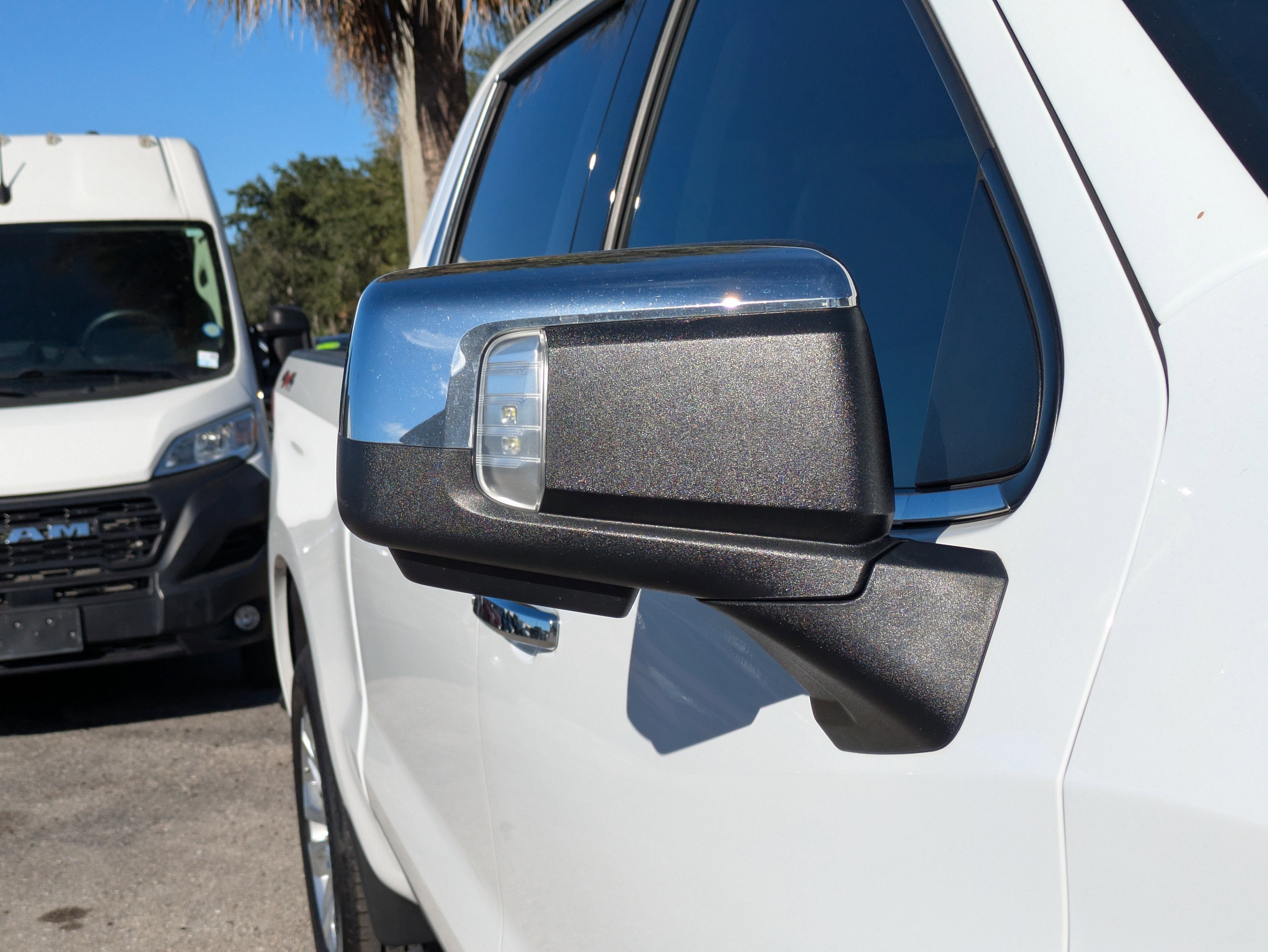 Used 2024 Chevrolet Silverado 1500 LTZ w/ Technology Package image 12