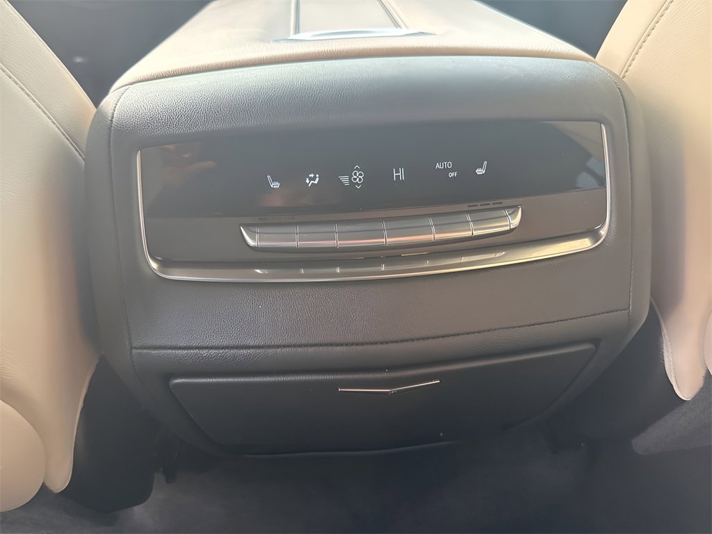 Certified 2022 Cadillac Escalade ESV Sport w/ Touring Package image 20