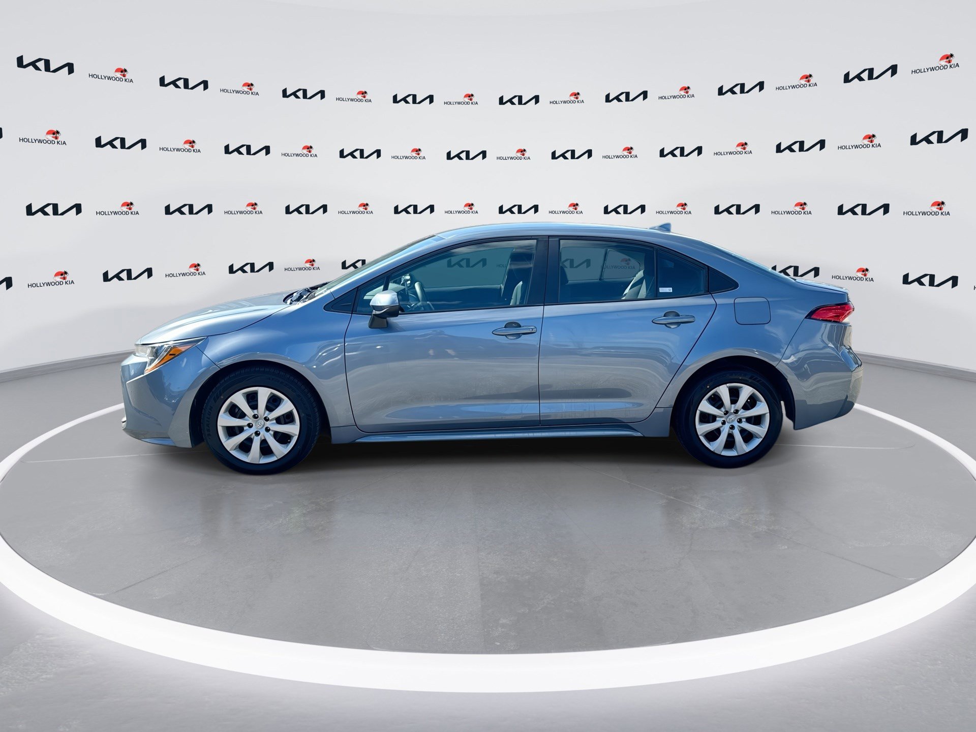 Used 2024 Toyota Corolla LE image 5