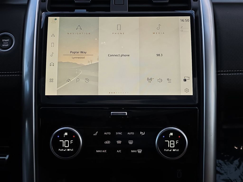 New 2026 Land Rover Discovery Limited Edition image 11