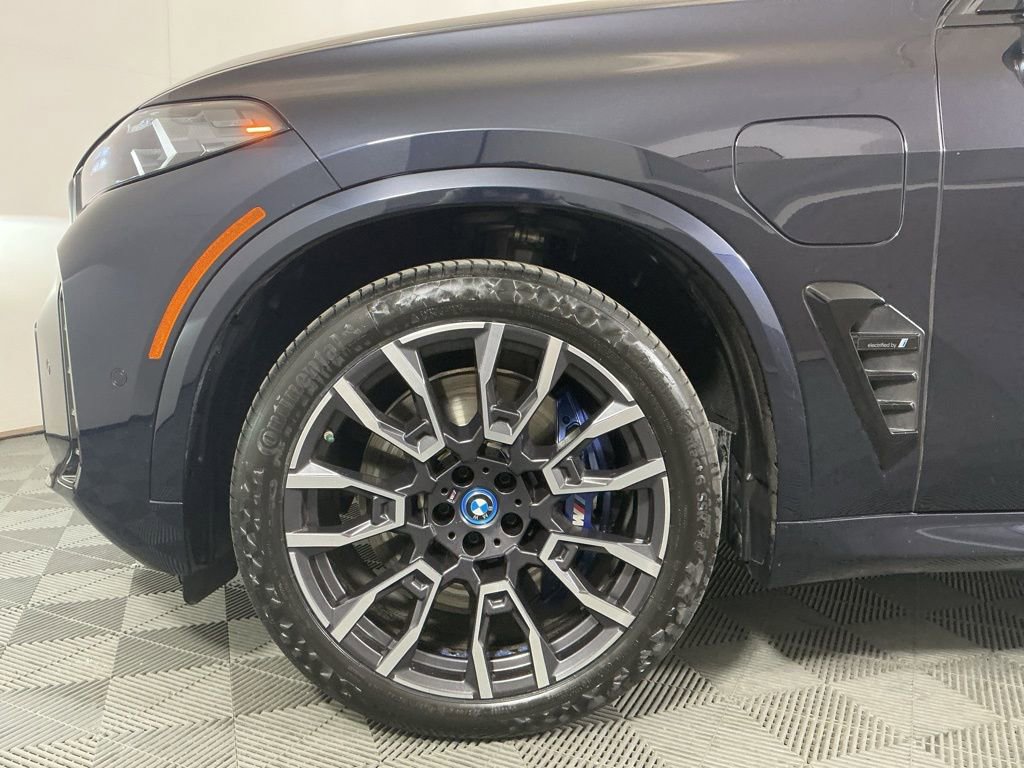 Certified 2024 BMW X5 xDrive50e w/ M Sport Package image 7