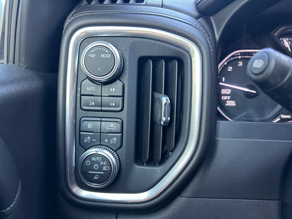 Used 2020 GMC Sierra 1500 SLT w/ SLT Premium Plus Package AWD/4WD image 9