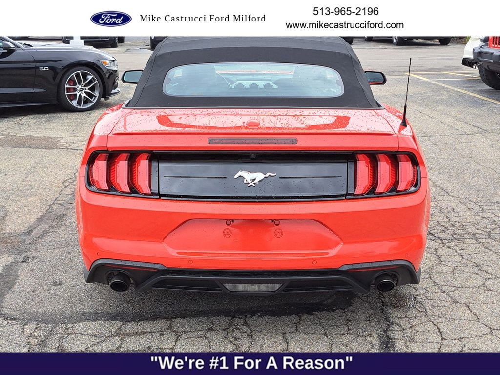 Used 2023 Ford Mustang Premium image 4