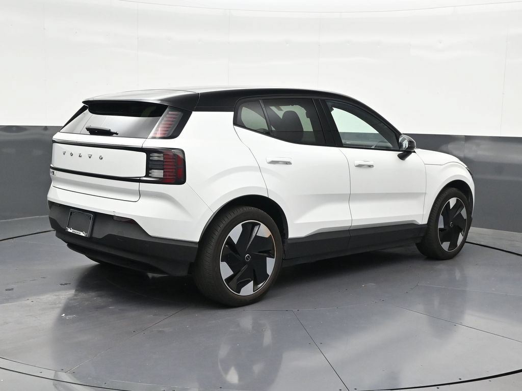 Certified 2025 Volvo EX30 Plus AWD/4WD image 6