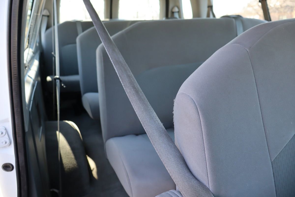 Used 2012 Ford E-350 and Econoline 350 XLT image 22