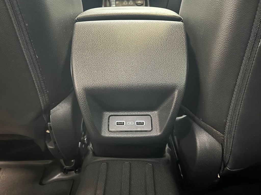 Used 2022 Honda Civic Touring image 16