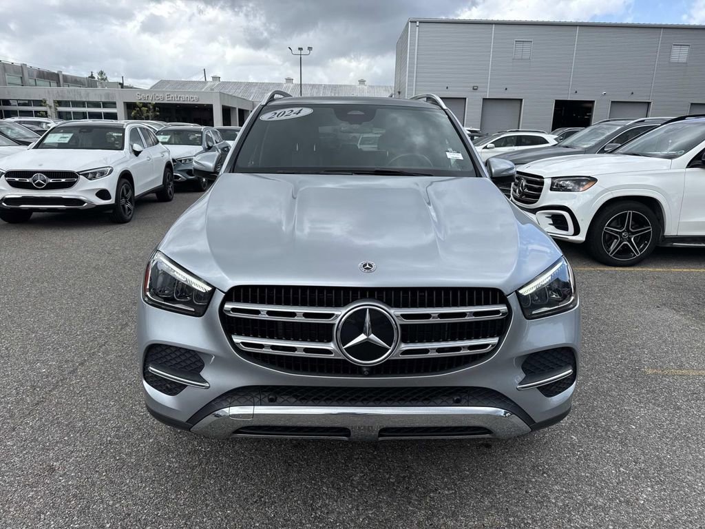 Used 2024 Mercedes-Benz GLE 450 4MATIC image 2