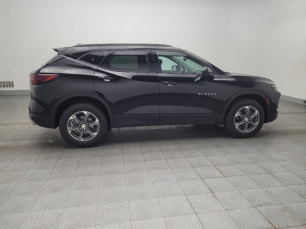 Used 2024 Chevrolet Blazer LT w/ Convenience Package FWD image 10