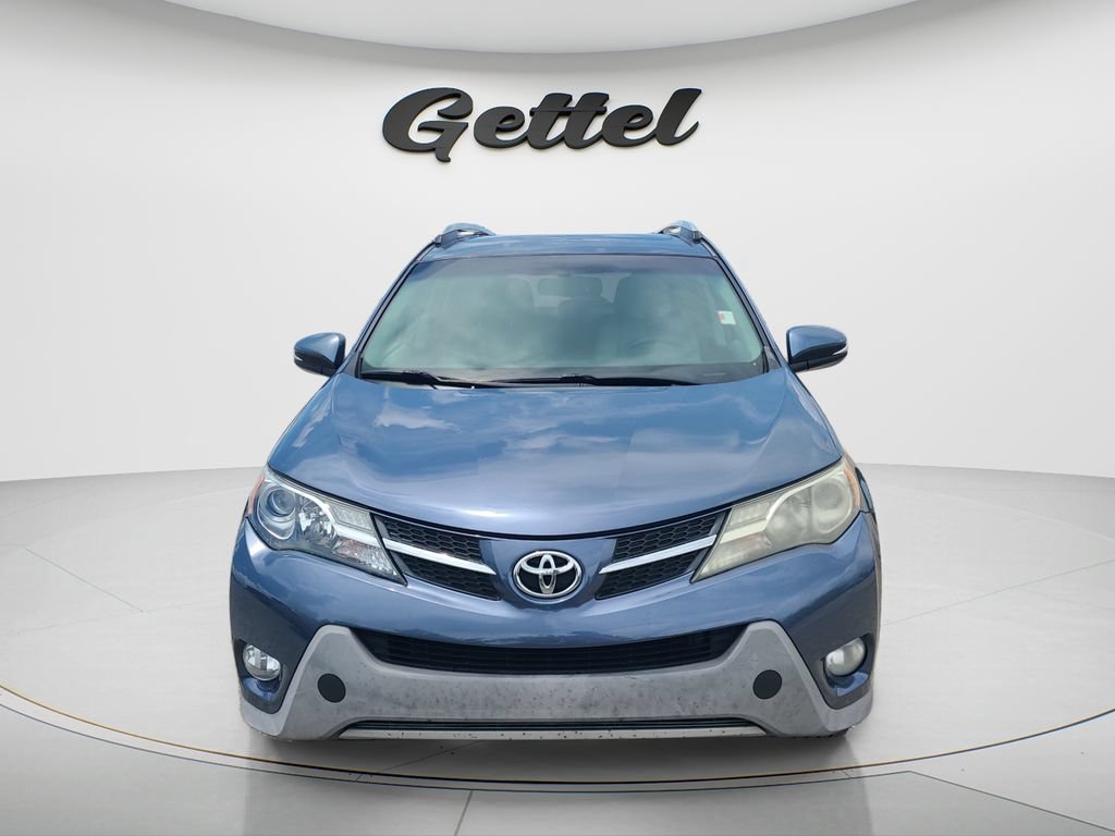 Used 2013 Toyota RAV4 Limited FWD image 2