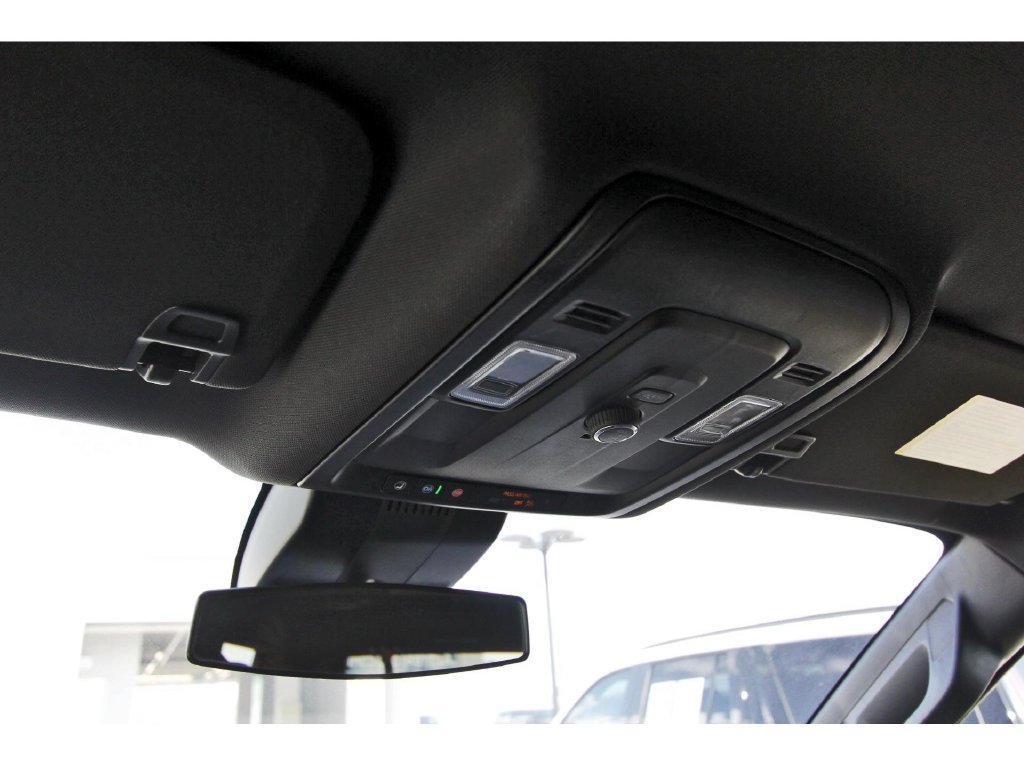 Used 2025 Chevrolet Tahoe LT RWD image 26