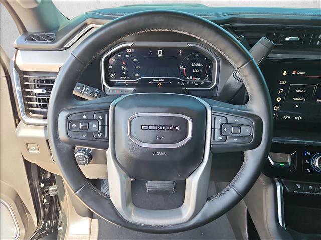 Used 2024 GMC Sierra 2500 Denali w/ Denali Reserve Package AWD/4WD image 15