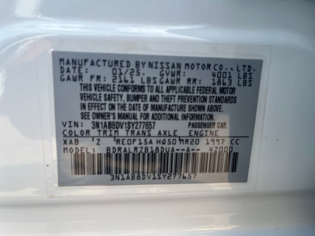 Used 2025 Nissan Sentra SR image 30