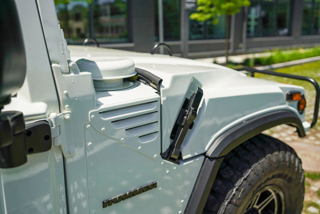 Used 1995 HUMMER H1 4-Door Wagon image 84