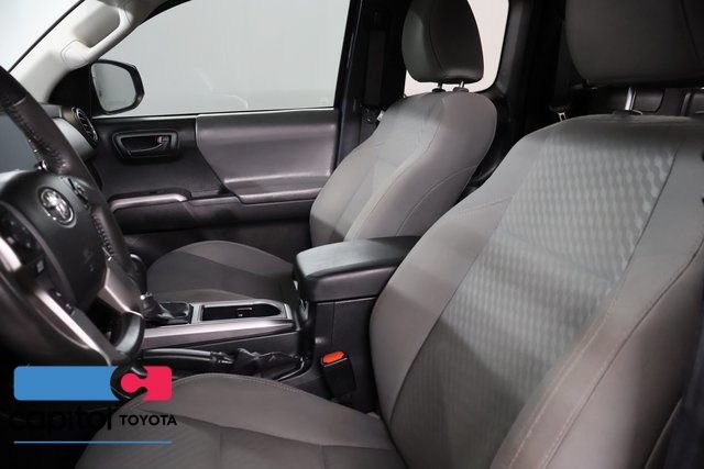 Certified 2022 Toyota Tacoma SR5 w/ Black Out Package (TMS) AWD/4WD image 12