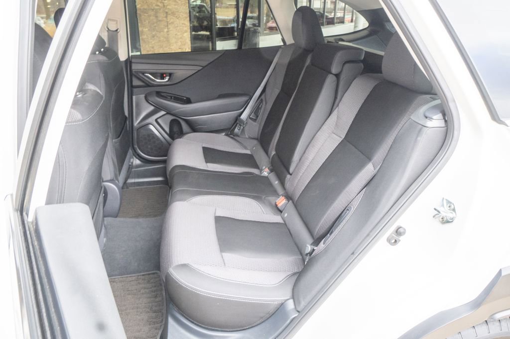 Certified 2025 Subaru Outback Premium w/ Popular Package #1 image 17