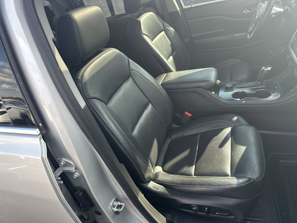 Used 2019 GMC Acadia SLT FWD image 26