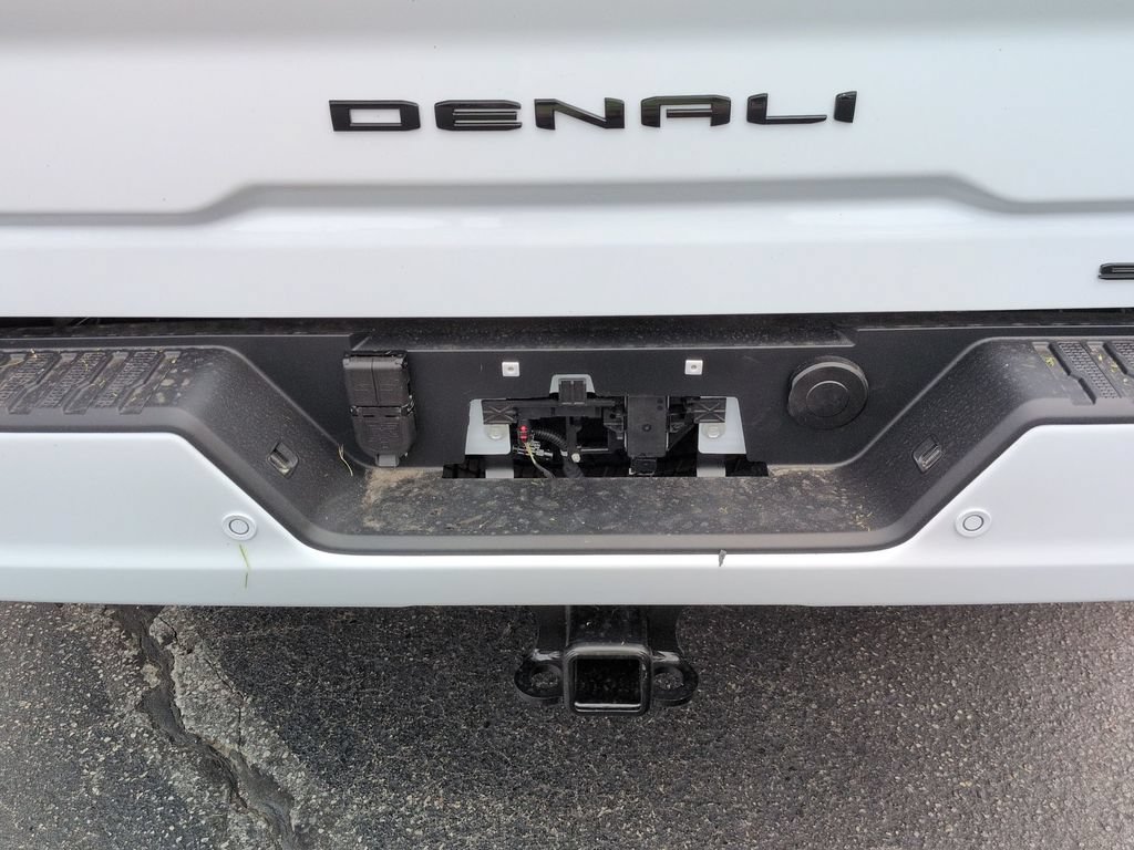 New 2026 GMC Sierra 3500 Denali Ultimate w/ LPO, Black Badging Package AWD/4WD image 22