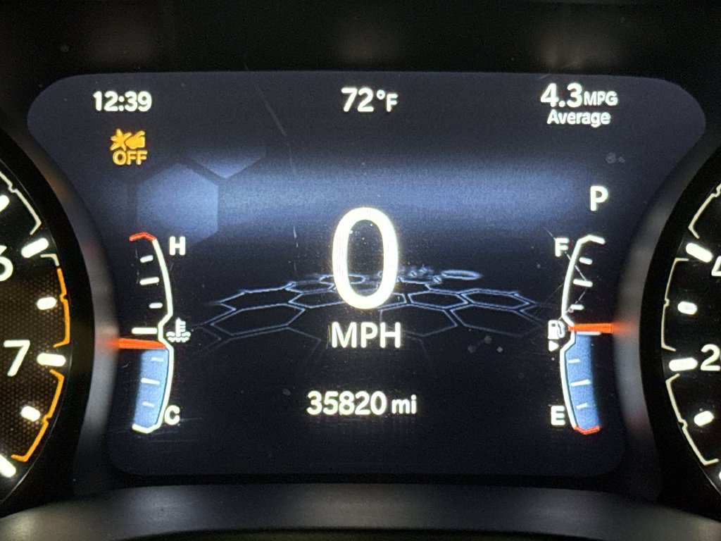 Used 2022 Jeep Compass Latitude AWD/4WD image 13