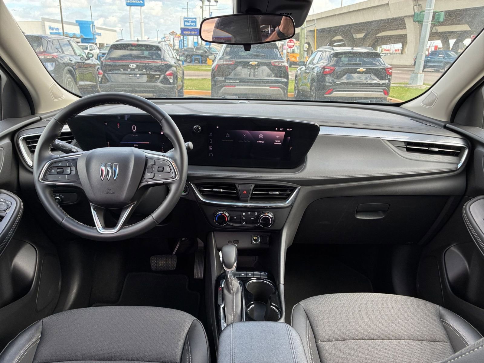 Used 2025 Buick Encore GX Preferred image 26