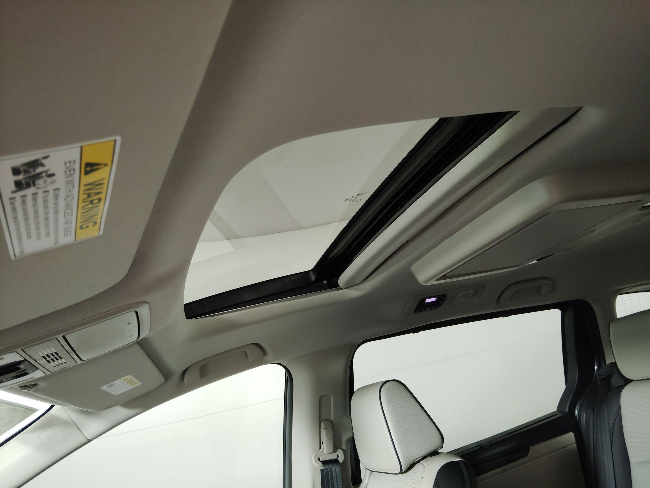 New 2026 Honda Odyssey Elite image 13