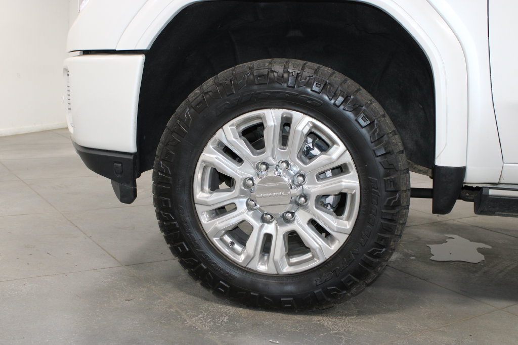 Used 2022 GMC Sierra 2500 Denali w/ Denali Ultimate Package AWD/4WD image 72