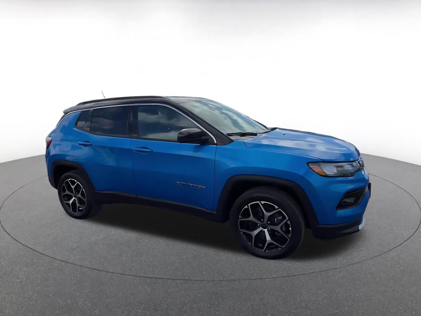 Used 2025 Jeep Compass Limited video 2