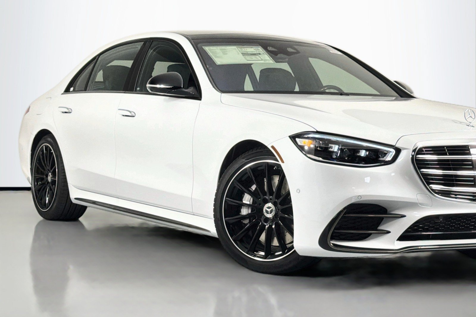 New 2026 Mercedes-Benz S 500 4MATIC image 13