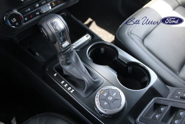 New 2025 Ford Bronco Outer Banks image 13