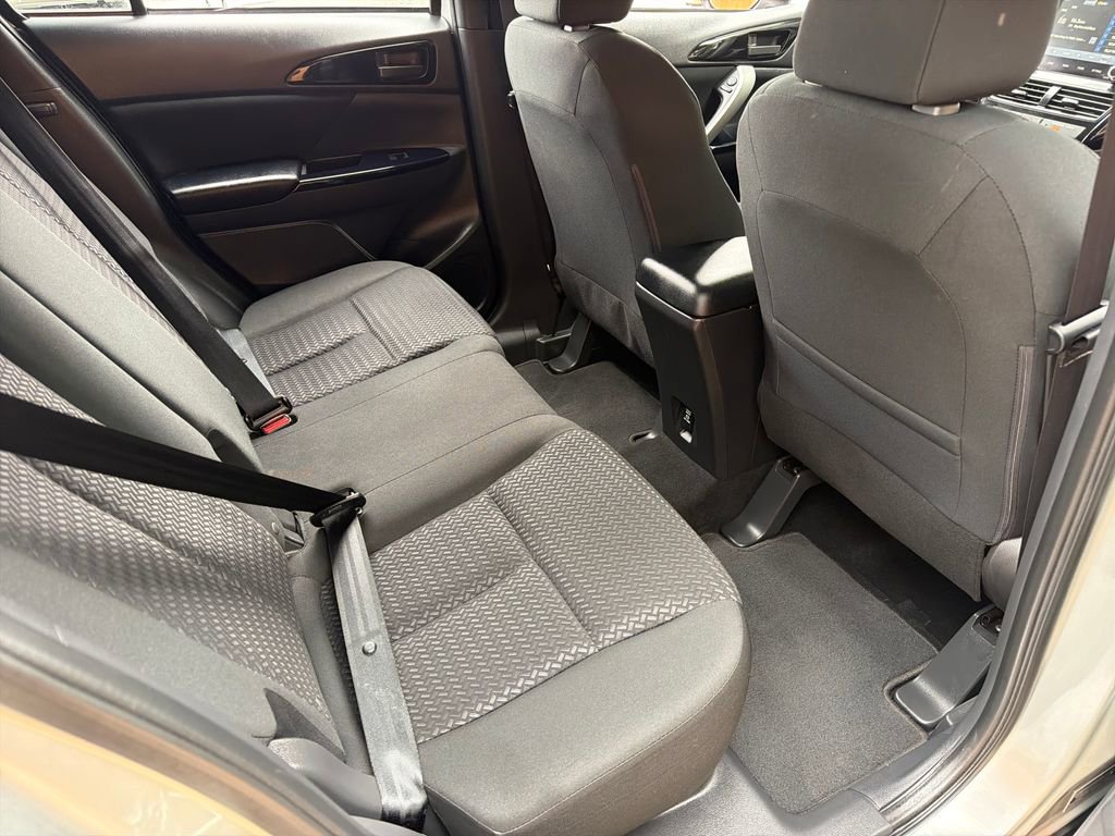 Used 2024 Mitsubishi Eclipse Cross LE image 29