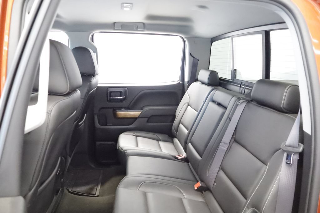 Used 2015 Chevrolet Silverado 1500 LTZ AWD/4WD image 18