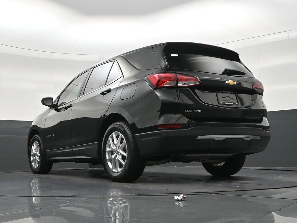 Used 2023 Chevrolet Equinox LT FWD image 28