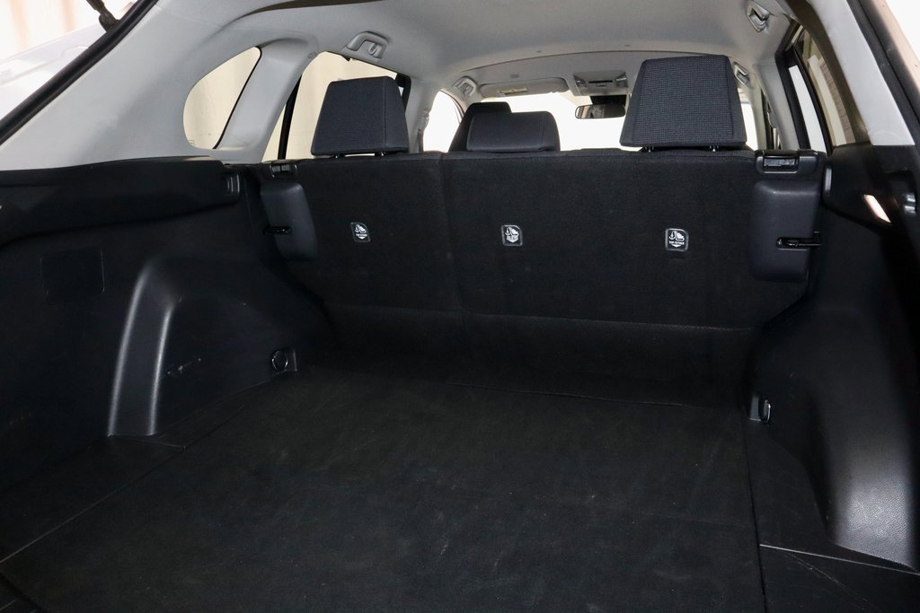 Used 2024 Toyota RAV4 LE image 12