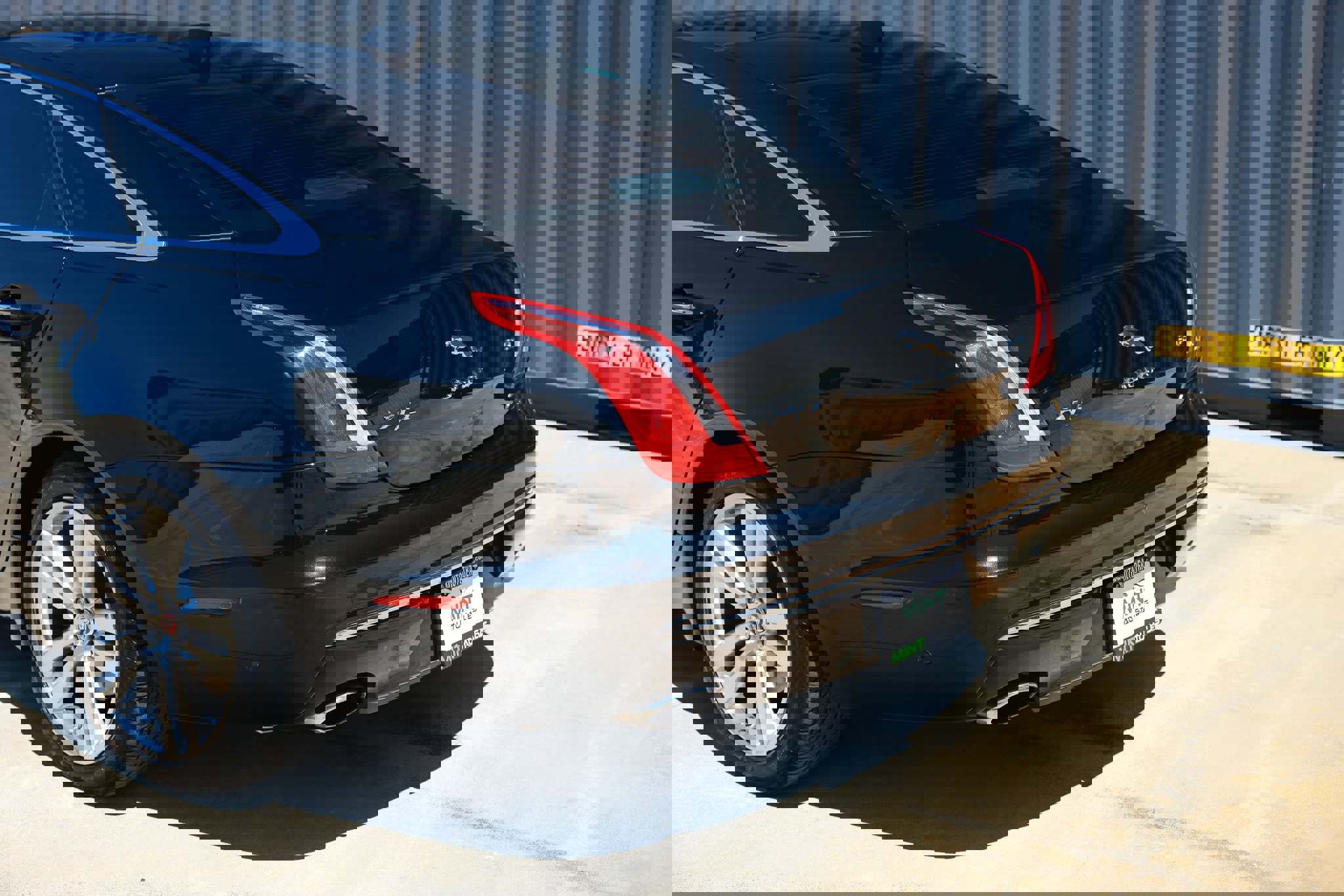 Used 2017 Jaguar XJ L Portfolio image 43