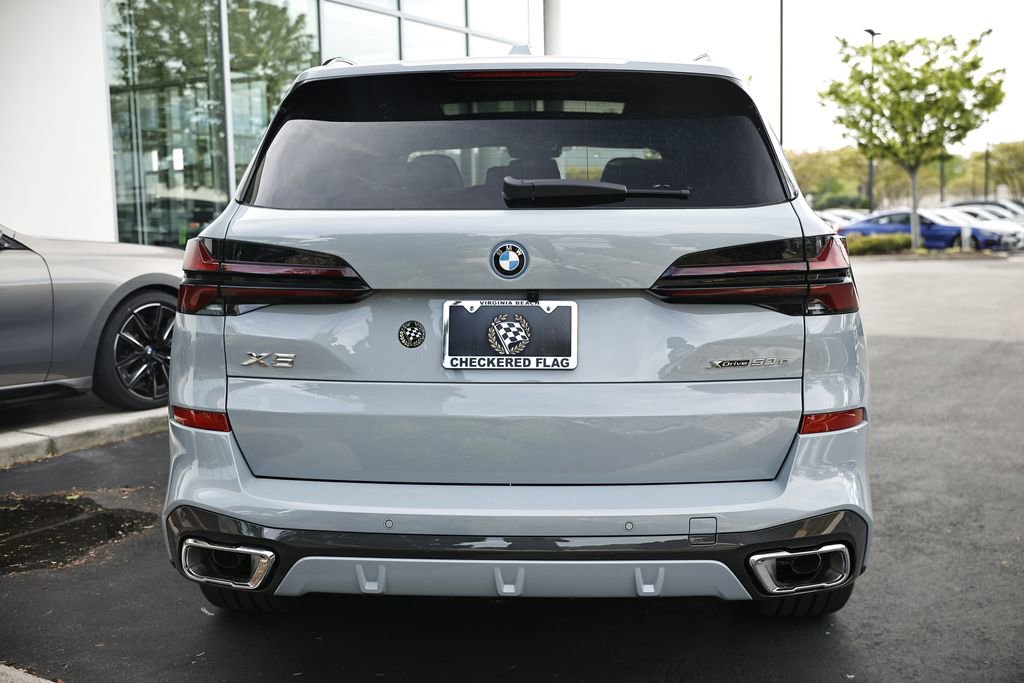New 2026 BMW X5 xDrive50e w/ M Sport Package image 10