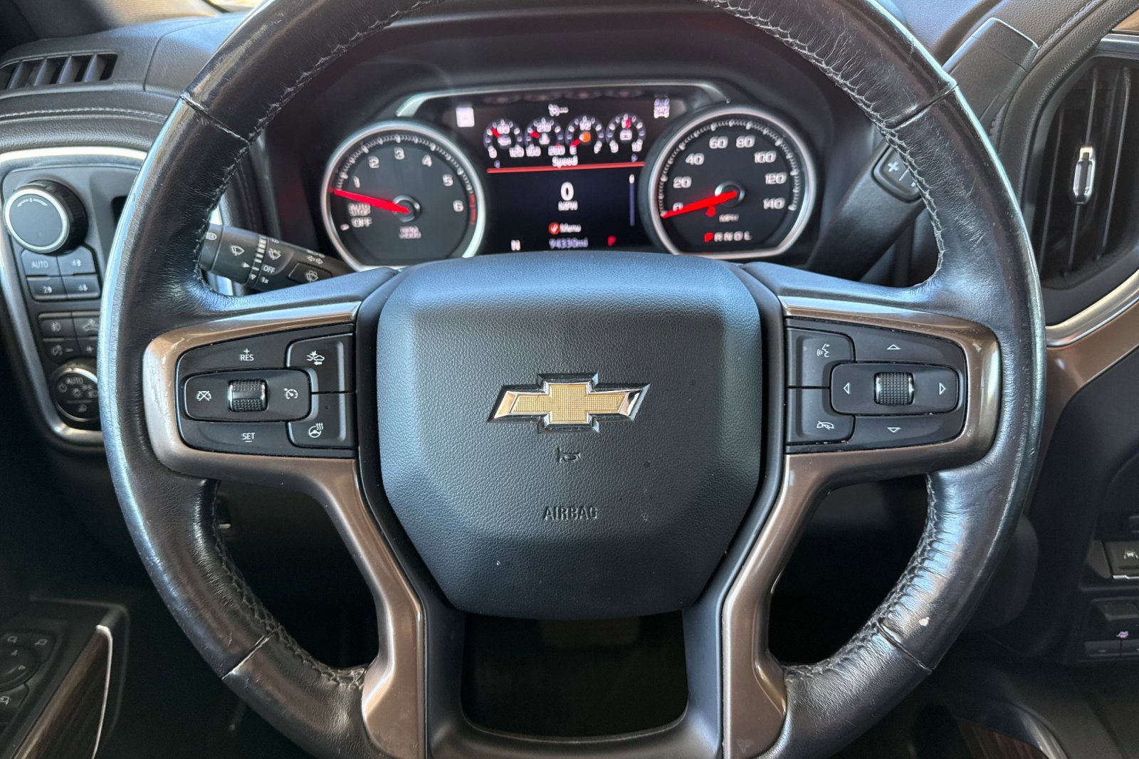 Used 2019 Chevrolet Silverado 1500 High Country w/ Technology Package image 30