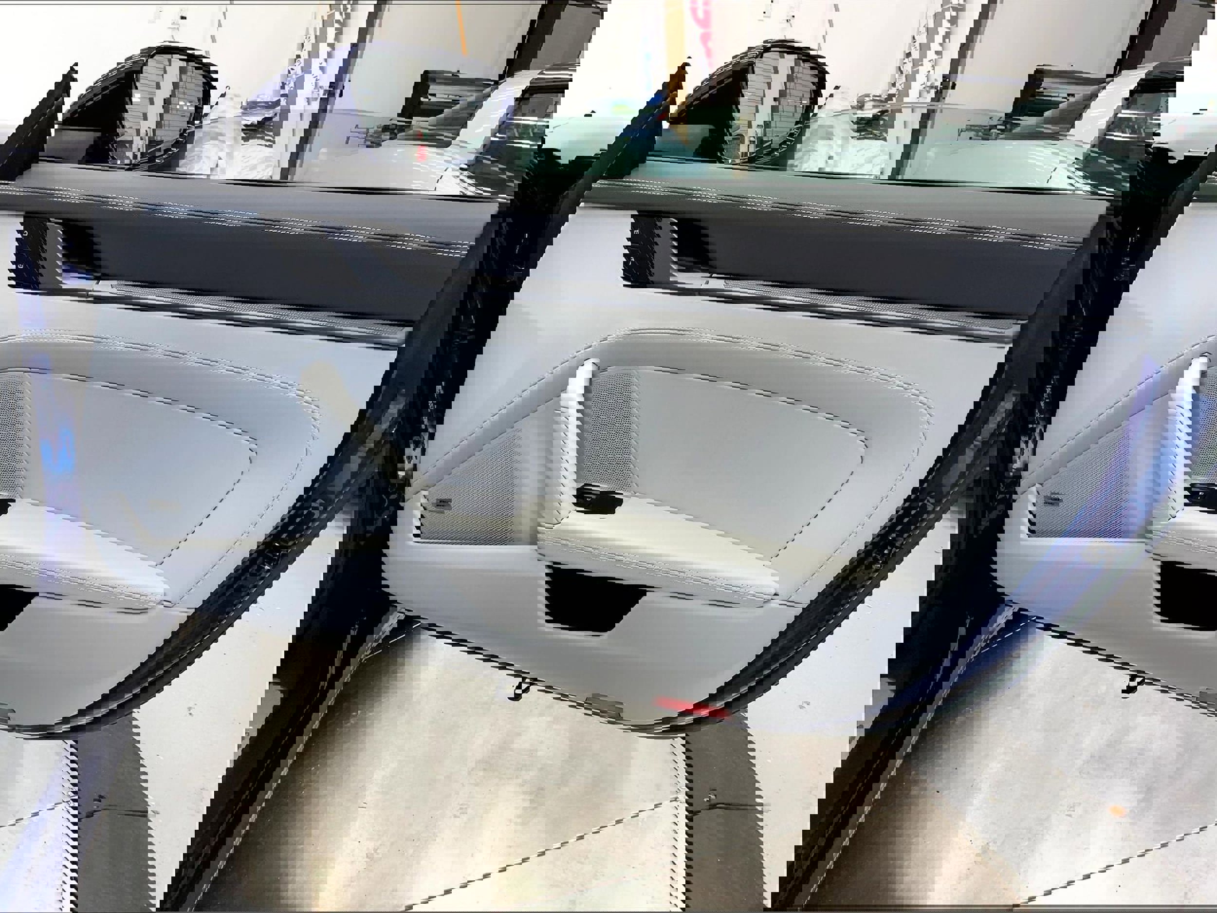 Used 2023 Porsche 911 Carrera 4S image 27